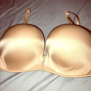 Nude Victoria’s Secret Bombshell Bra-36C